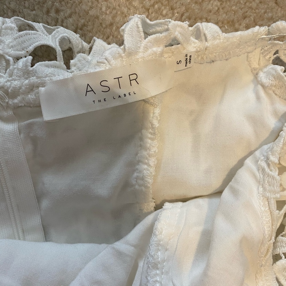 ASTR The Label White Lace off the Shoulder Dress, Size small - Picture 3 of 5